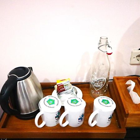Penginapan Rsud Rt Notopuro 시도알조 외부 사진